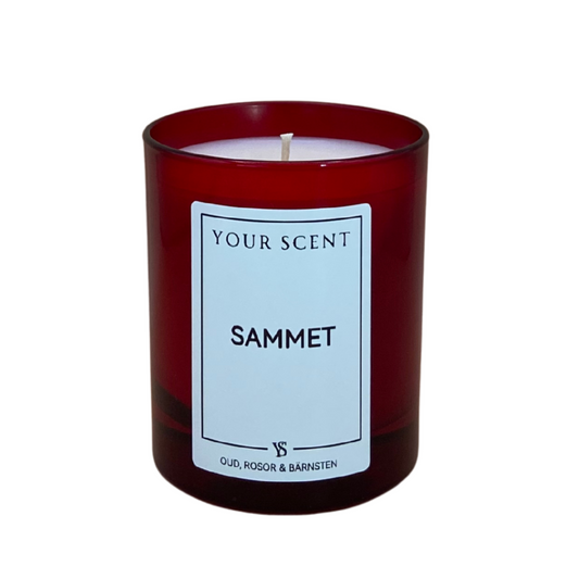 Doftljus Sammet – rosor, oud & bärnsten